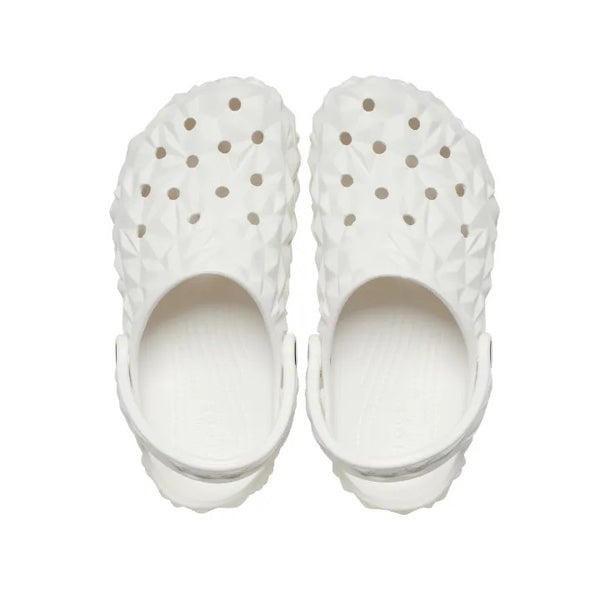 CROCS CLASSIC GEOMETRIC CLOG FOR UNISEX, WHITE